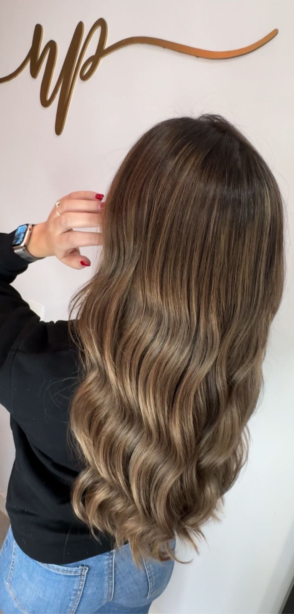 Corte de pelo y estilismo femenino